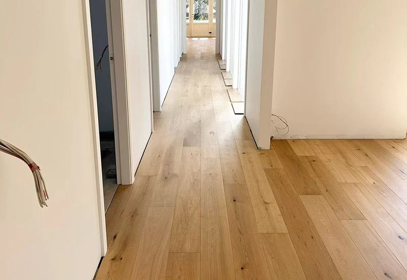 Natural White Oak UV Lacquer HDF Wood Flooring OA001-7